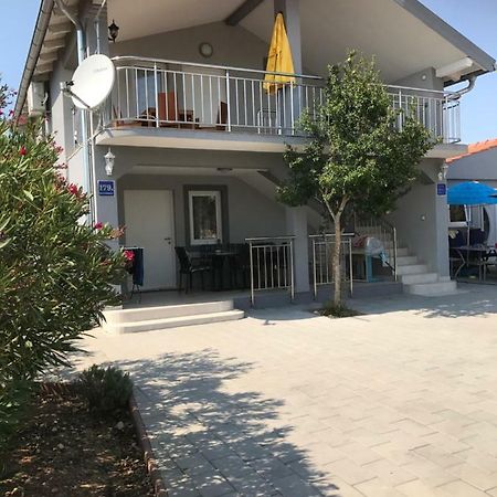 Haus Hanna Vodice Buitenkant foto